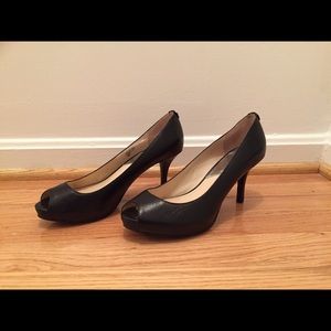 Michael Kors Black Pumps